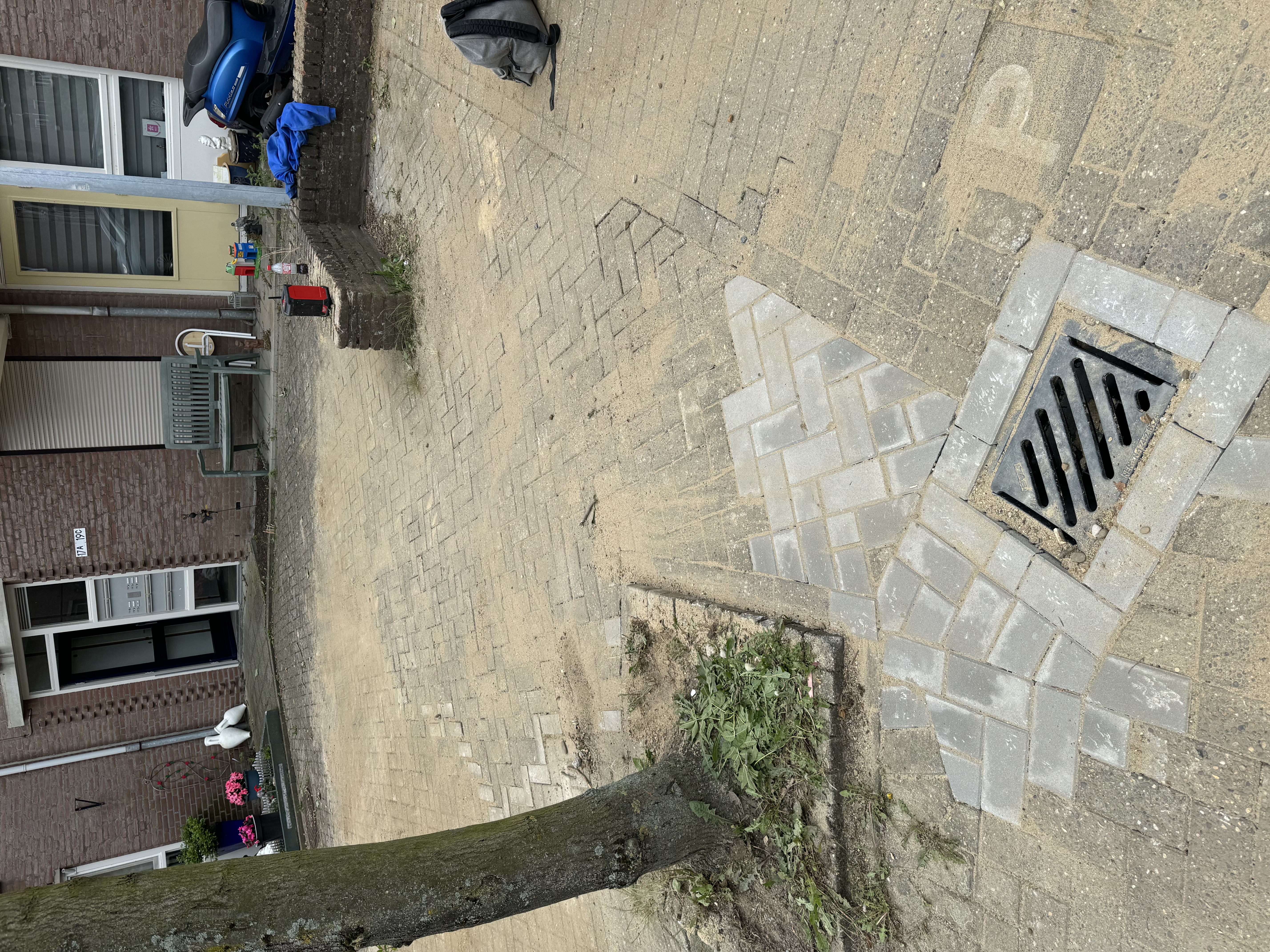 Vervangen kolk en aansluiting gemeente - Riolering project foto