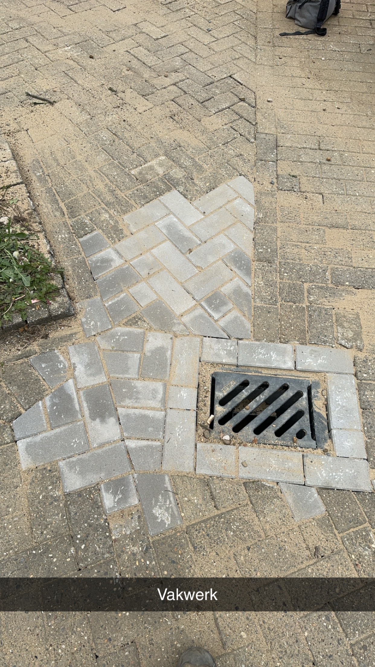 Vervangen kolk en aansluiting gemeente - Riolering project foto